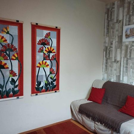 Apartamento Poetyi Flat Budapest Exterior foto